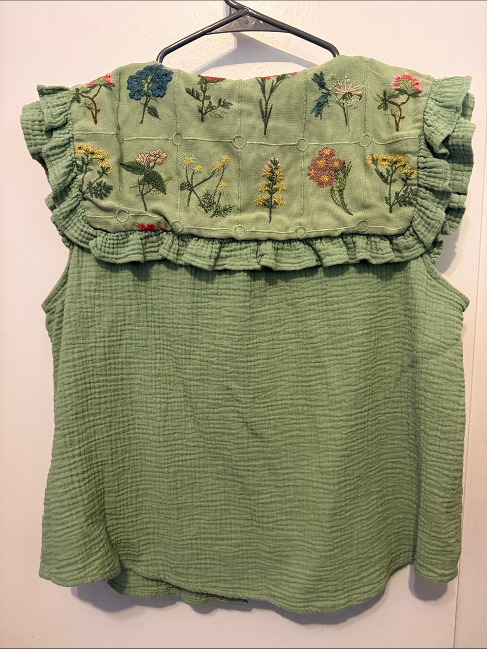 Umgee Sage Green Embroidered Ruffle-Collar Sleeveless Button-Front Top - Picture 3 of 3
